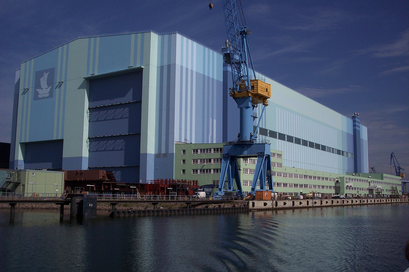 Die Werft m in Rostock ob sie Überleben kann????