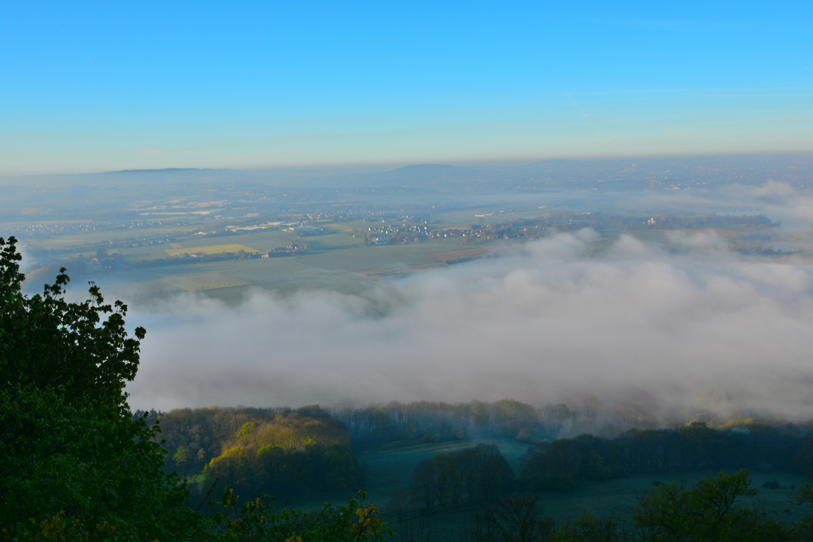 Die Weser im Nebel