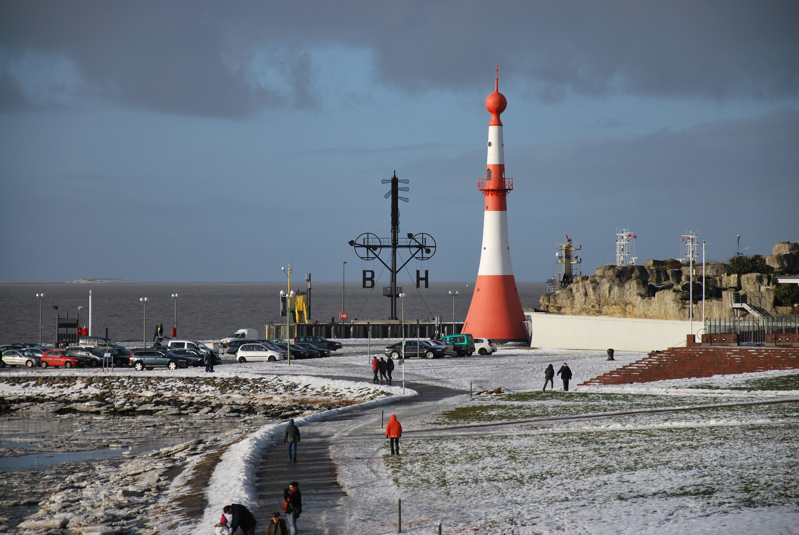 Die Weser im Winter in Bremerhaven