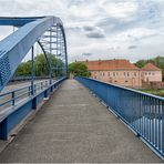 Die Weserbrücke.....