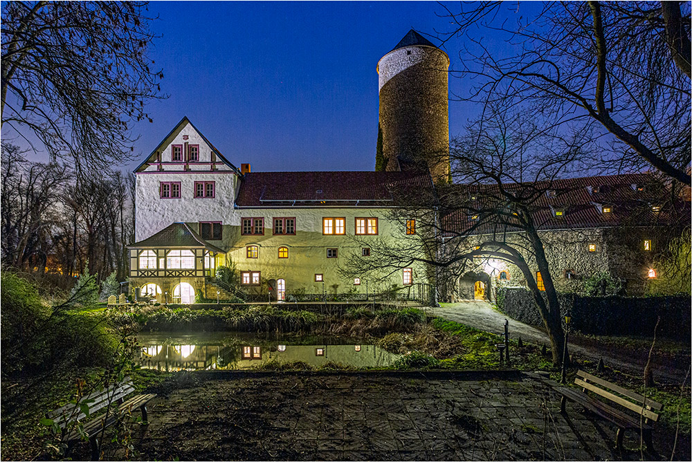 Die Westerburg bei Nacht