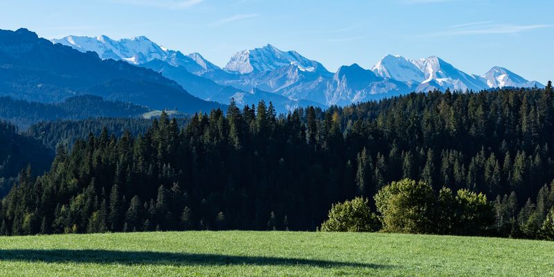 Die westlichen Berner Alpen...