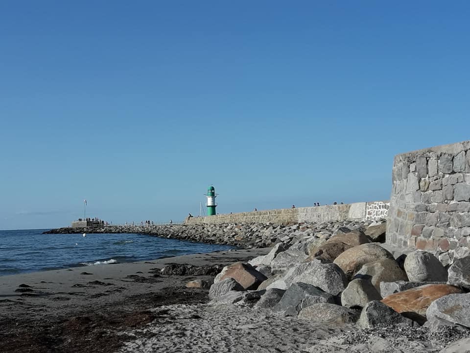 Die Westmole in Warnemünde