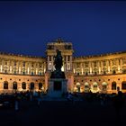 Die Wiener Hofburg bei Nacht