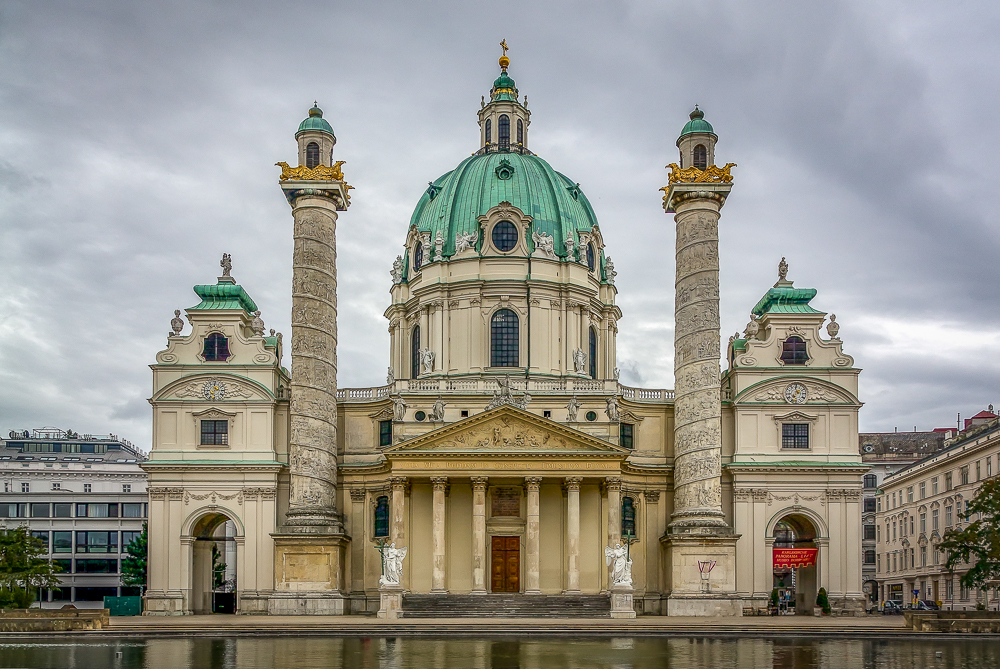 Die Wiener Karlskirche