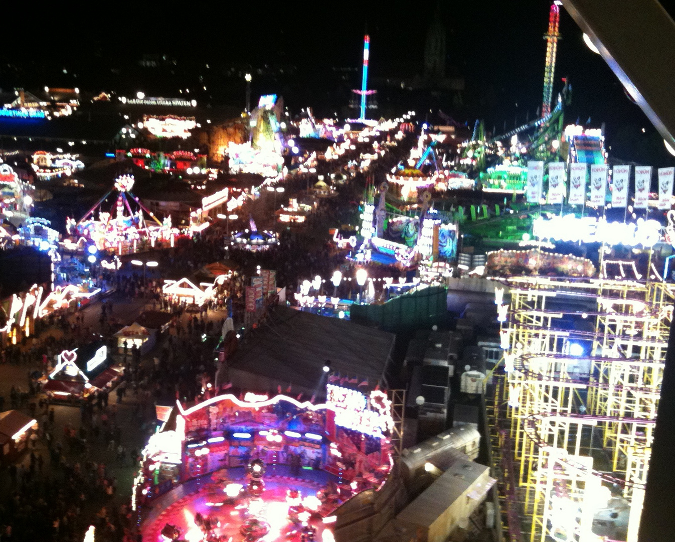 Die Wiesn von oben