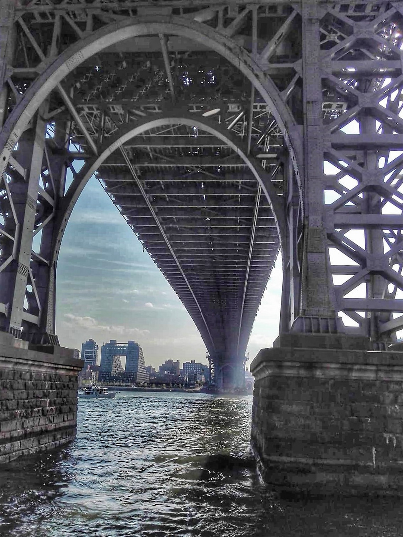 Die Williamsburg Bridge