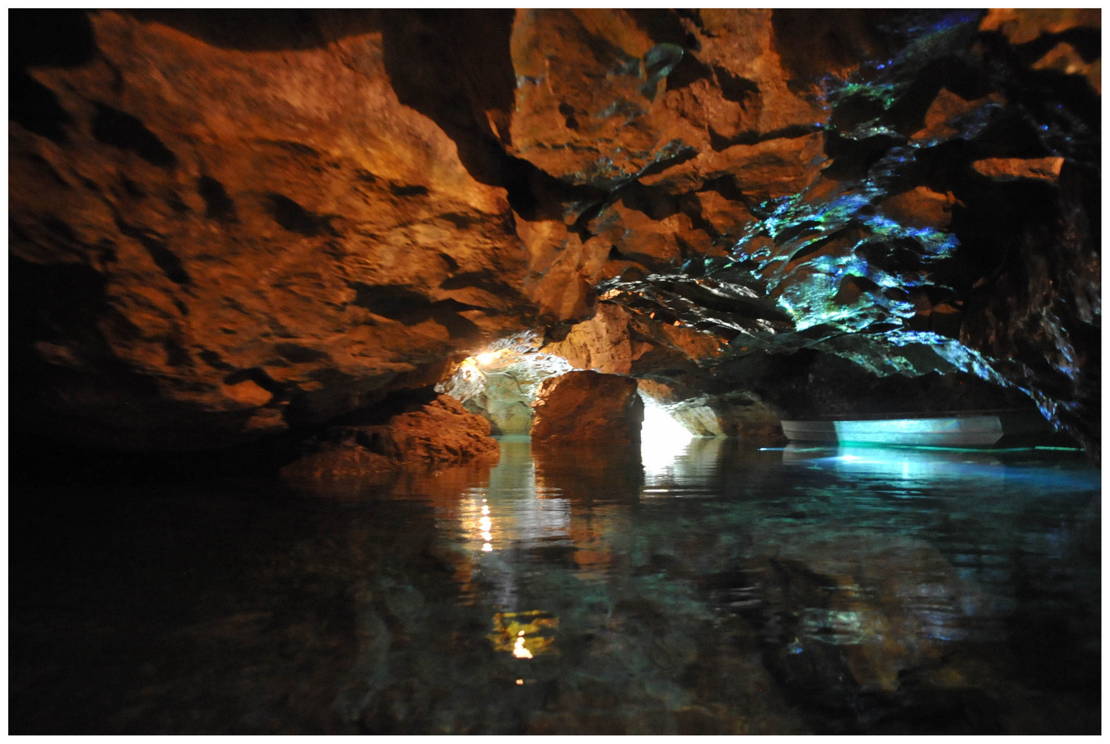 Die Wimsener Höhle von innen