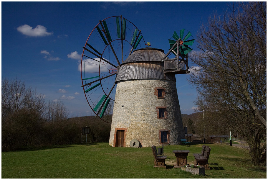 Die Windmühle aus Eckartsberga vom Sachenberg