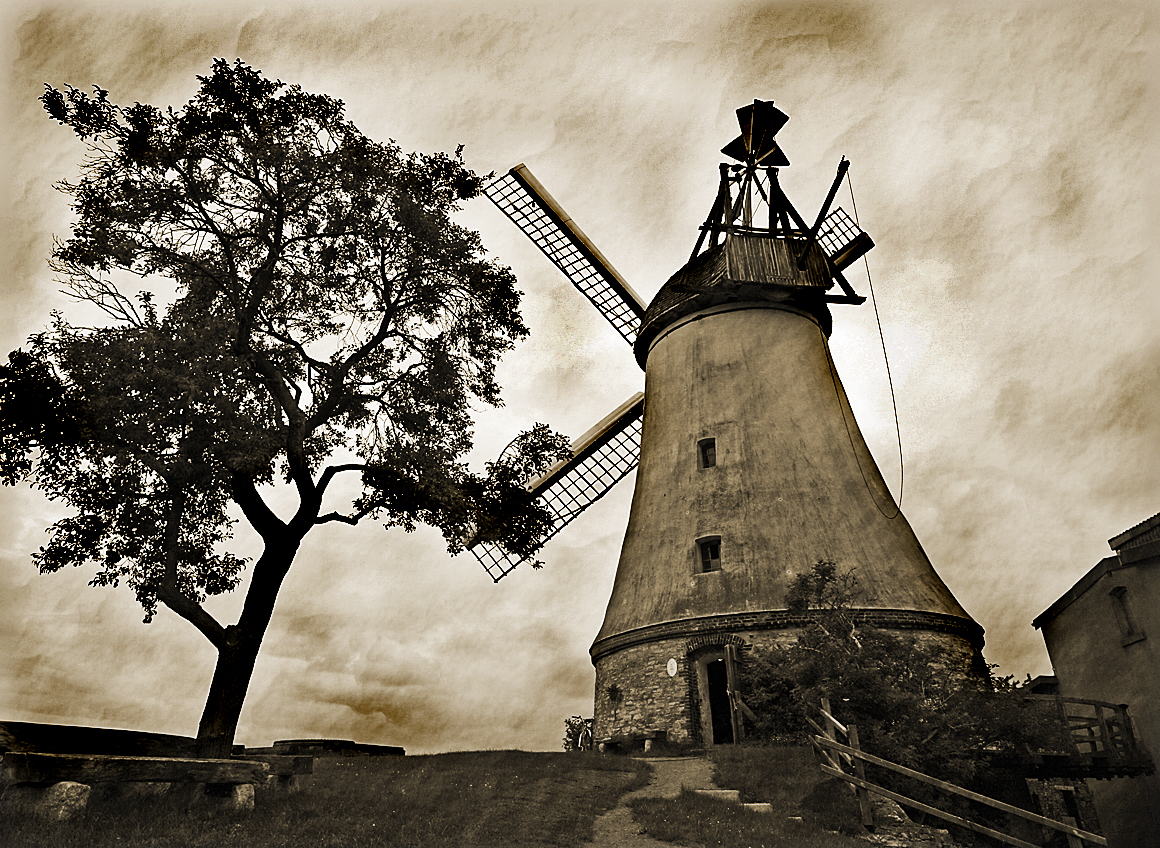 Die Windmühle in Lechtingen