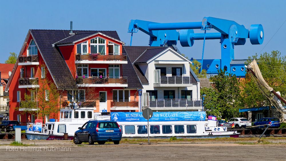 DIE WOLGASTER BLAUE BRÜCKE MAL AUS EINER ANDEREN RICHTUNG