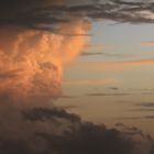 Die Wolke, die über Valencia den Wind blasen lies.