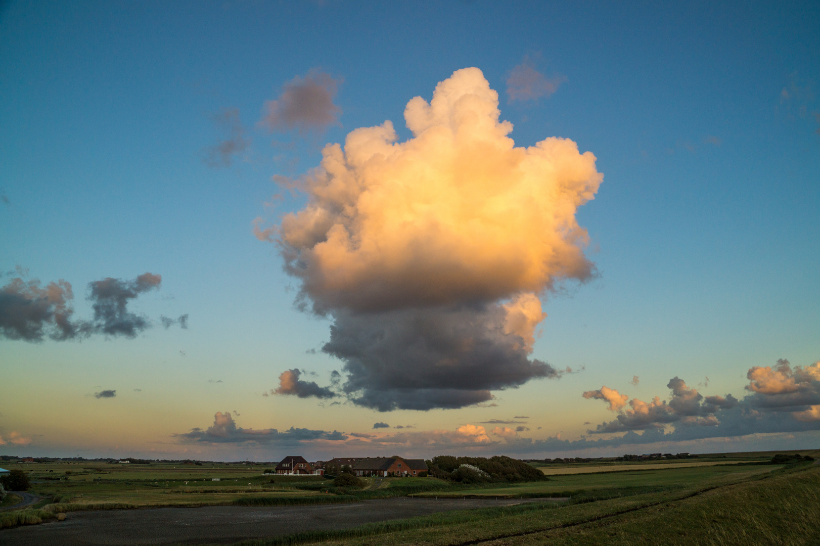 Die Wolke überm Friesenhof