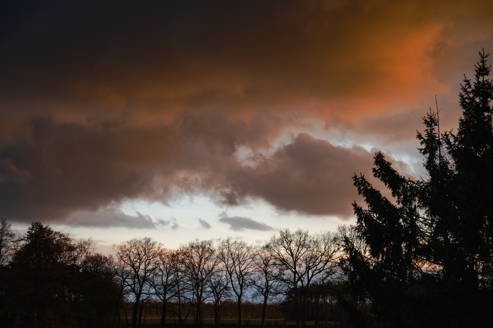 Die Wolken leuchten