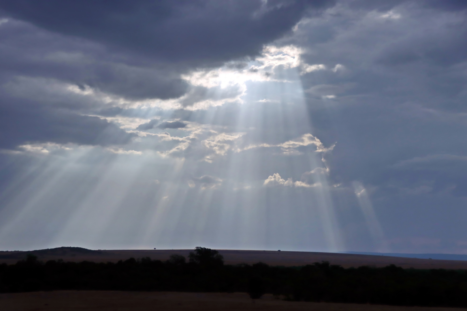 Die Wolkendecke aufgebrochen