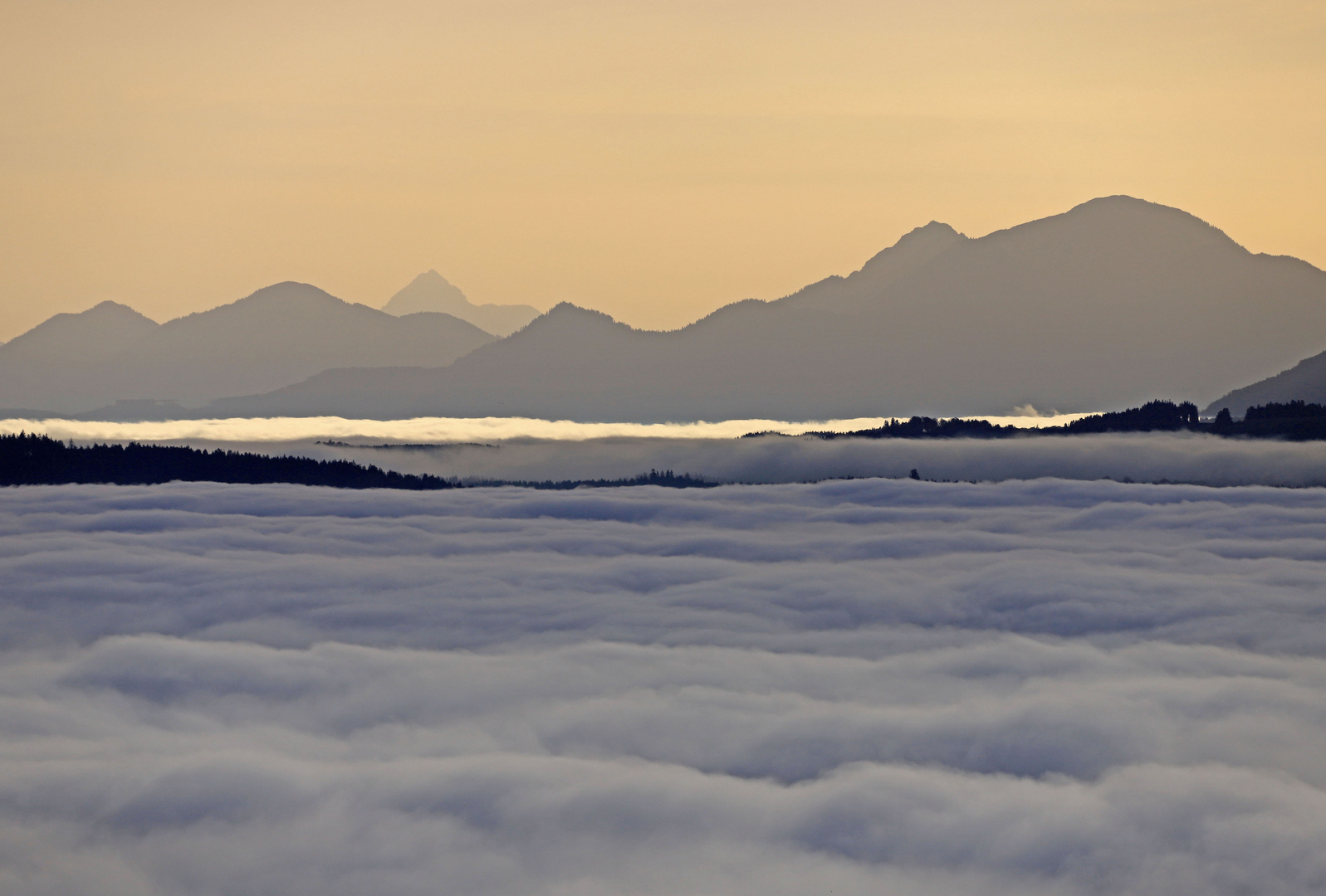 Die Wolkengrenze... 