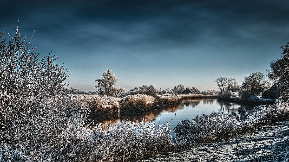 Die Wümme im Frost 