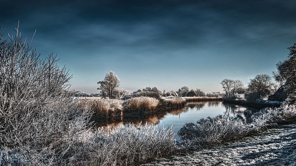 Die Wümme im Frost 