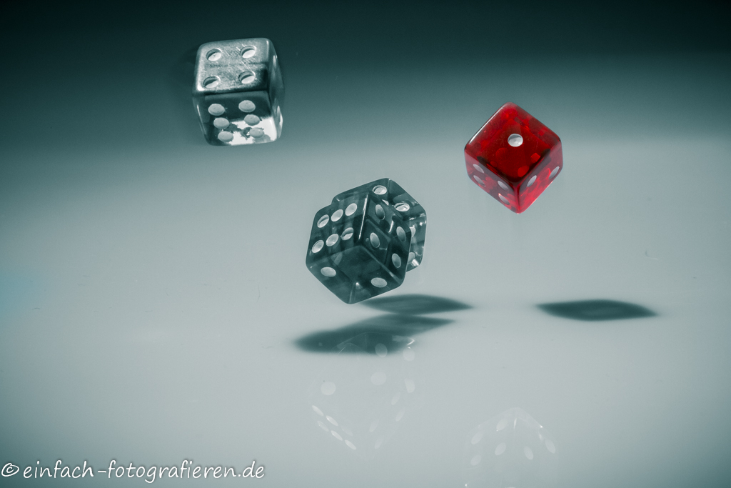 Die Würfel sind gefallen.... Foto & Bild stillleben, tabletop, würfel Bilder auf Die Würfel sind gefallen.... Foto & Bild stillleben, tabletop, würfel Bilder auf