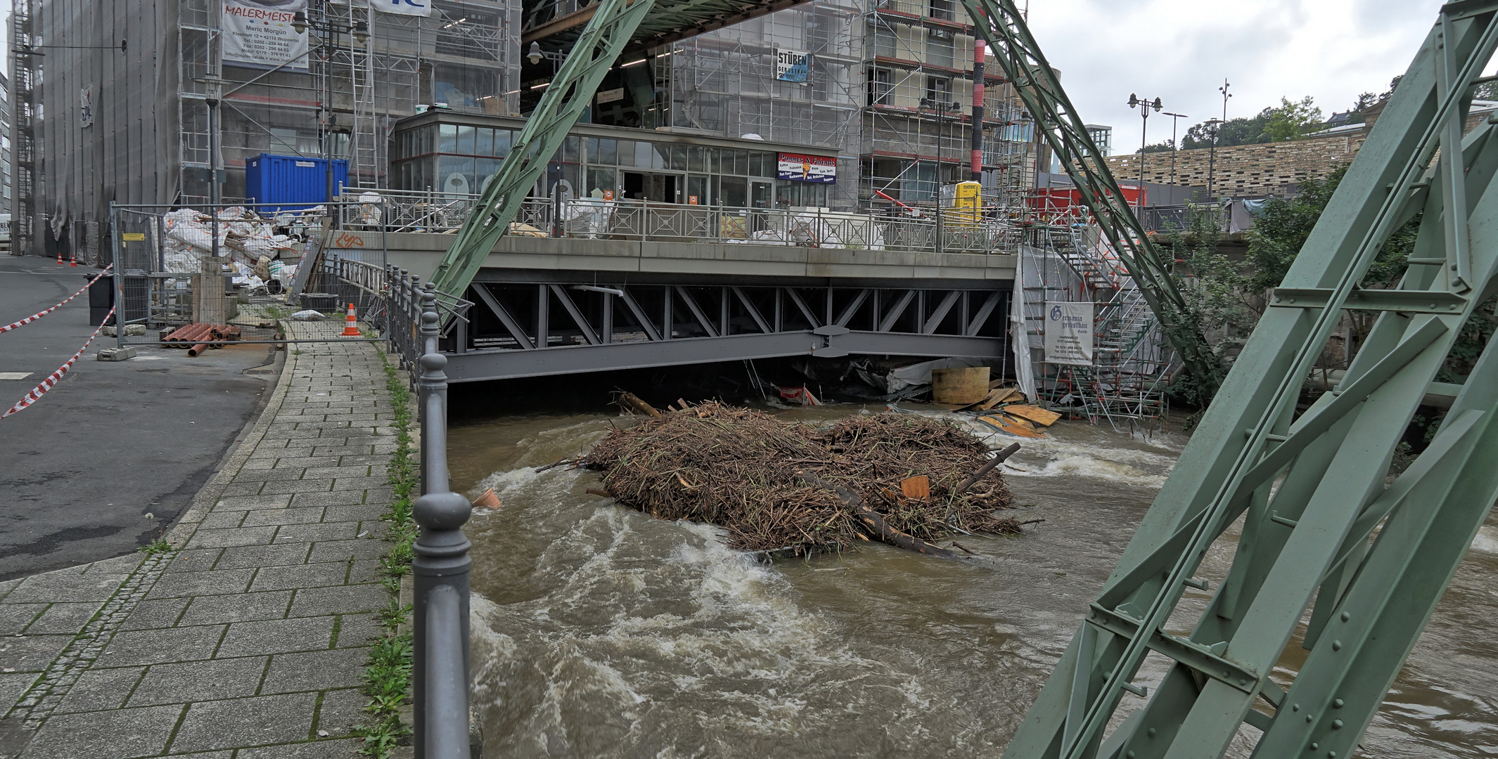 Die Wupper - Der Tag danach.