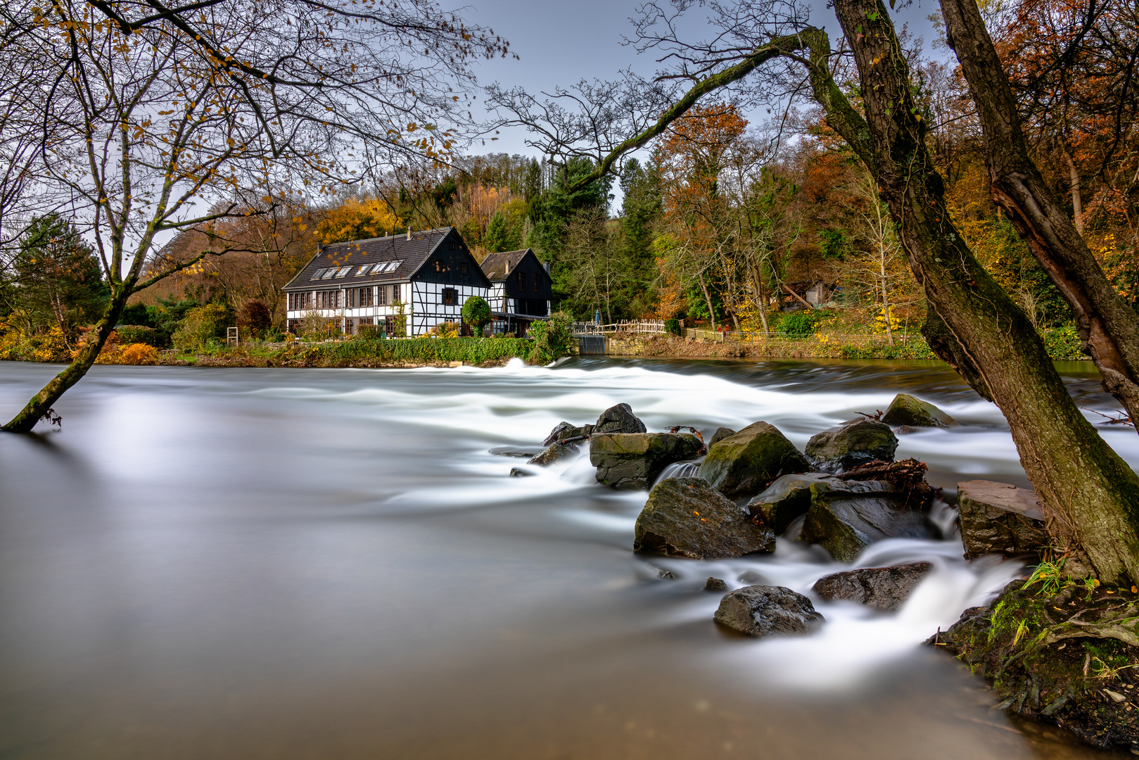 Die Wupper / Wipperkotten