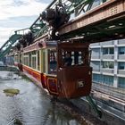 Die Wuppertale Schwebebahn (1)