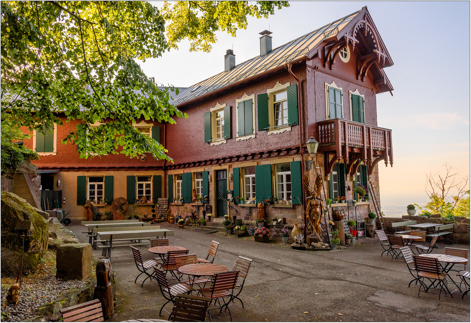 We did not find results for: Yburg Restaurant . Die Yburg im Baden- Badener Rebland Foto & Bild | motive ...
