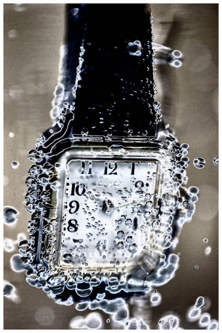 Die Zeit im Wasserglas