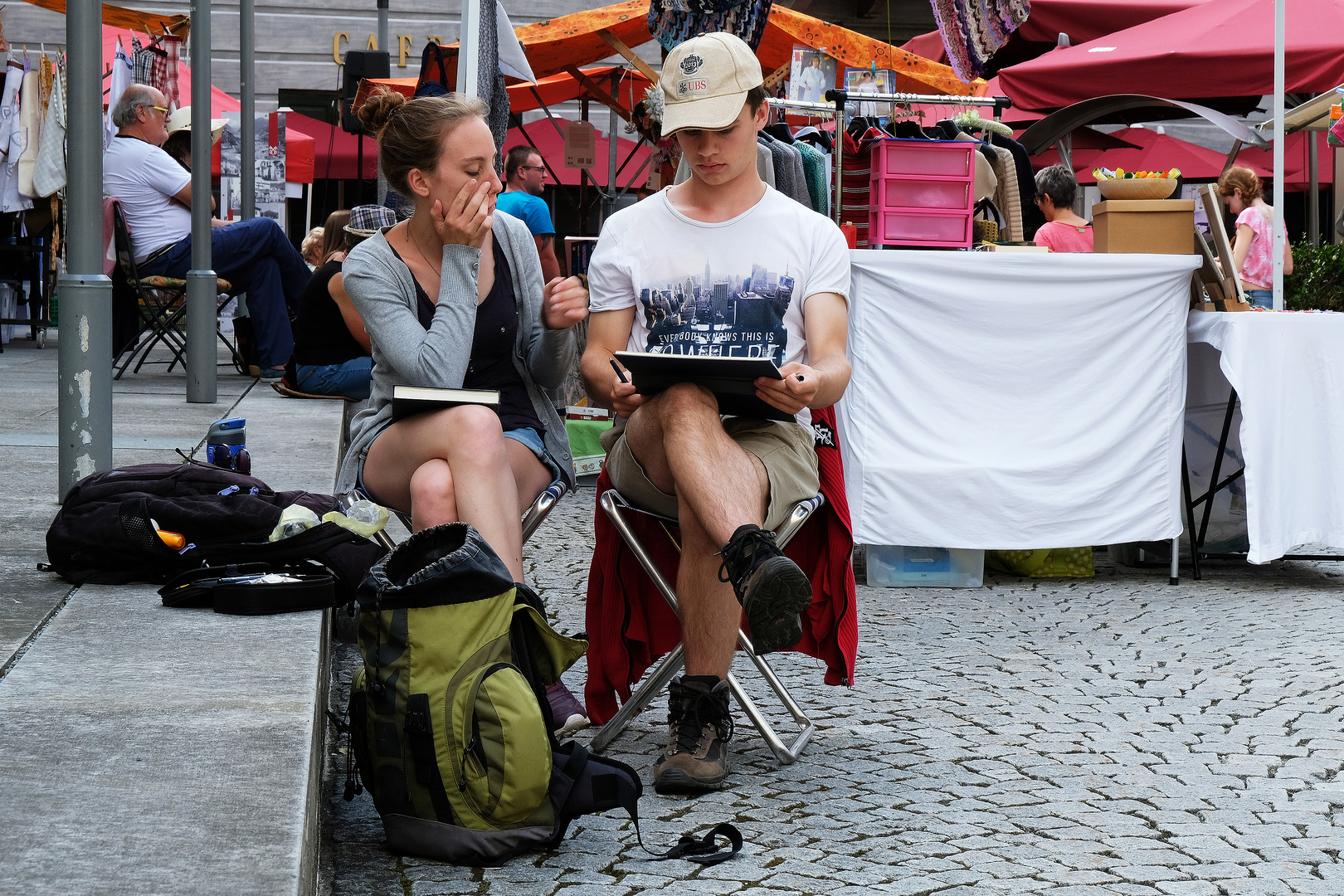 Die Zeit zum Lesen und Zeichnen