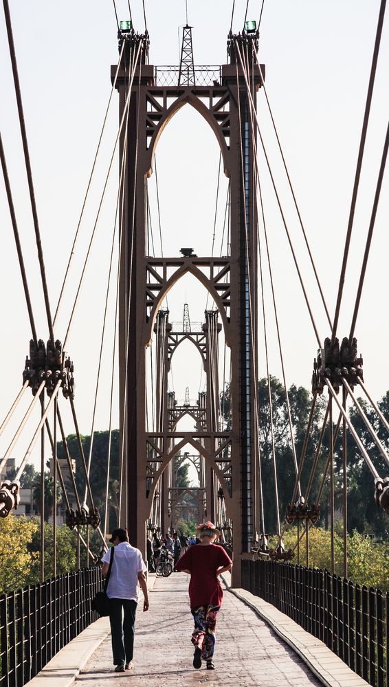 Die (zerstörte) Schrägseilbrücke von Deir az-Zor (2) (Archivaufnahme von 2009)