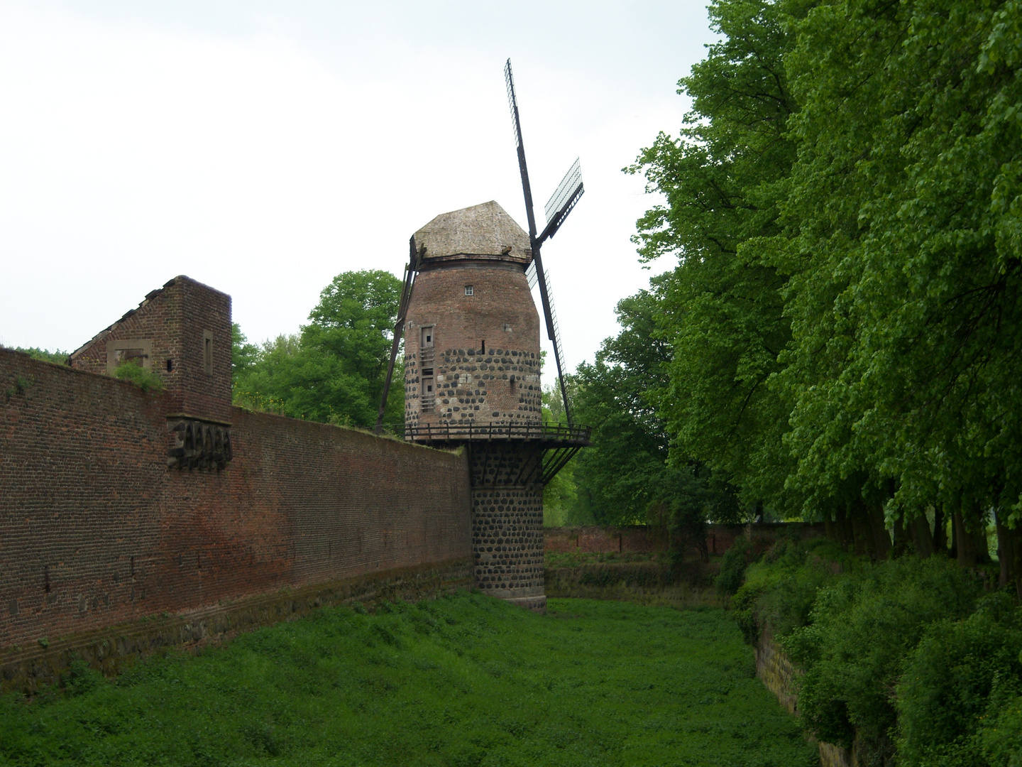 die Zonser Mühle