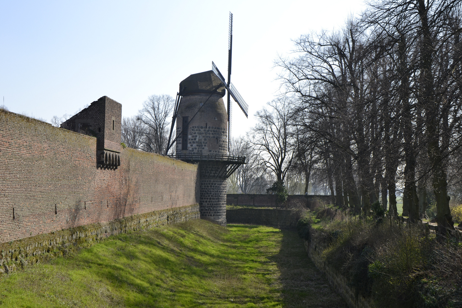 Die Zonser Mühle