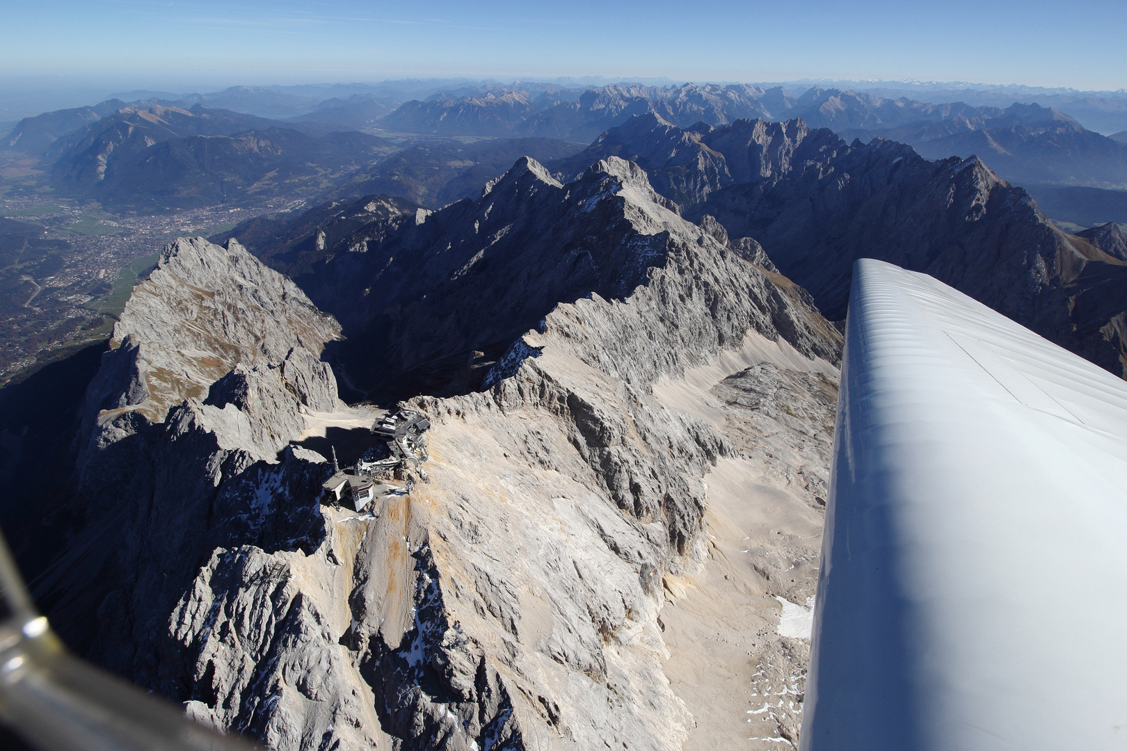 die Zugspitze am 22 10 2018 - Flug mit Paul Hörbst -EDMK Achensee