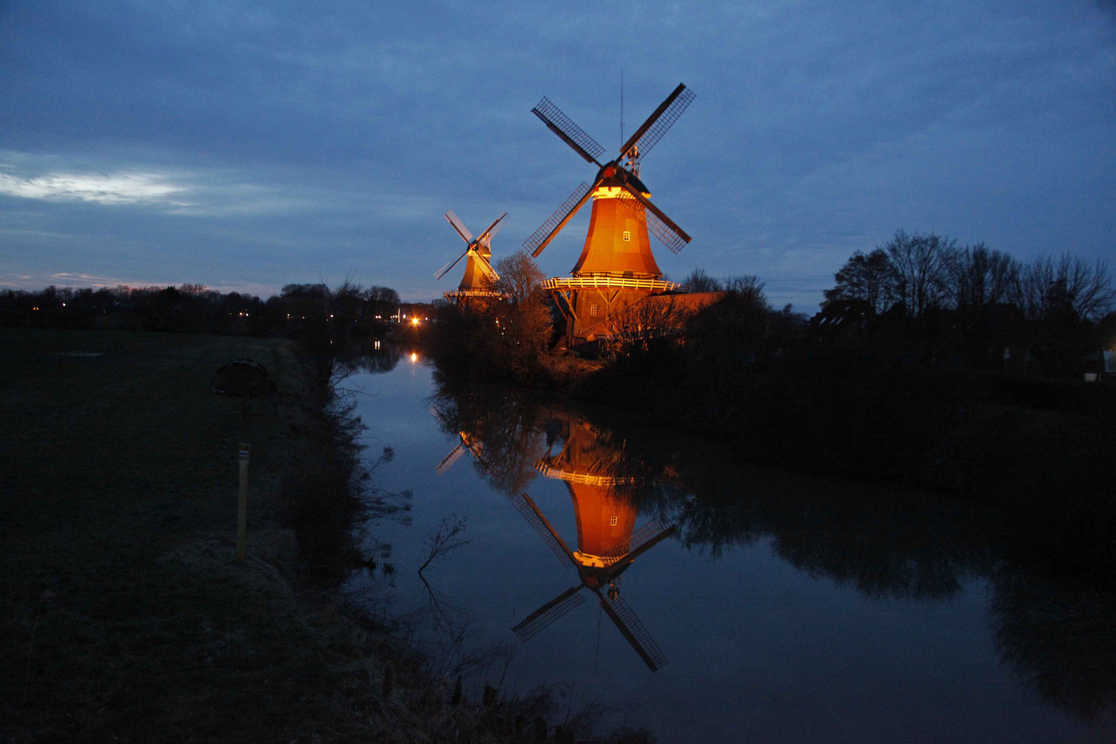 Die Zwillings Mühlen in Greetsiel 