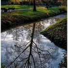 Dienstag ist Spiegeltag - Blick in den Burggraben