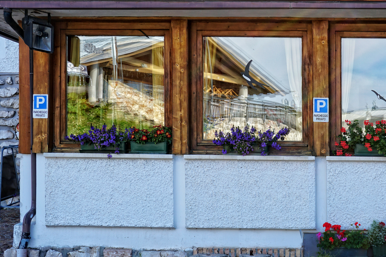 Dienstag ist Spiegeltag - Gespiegeltes aus den Dolomiten