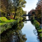 Dienstag ist Spiegeltag - Herbststag am Kanal