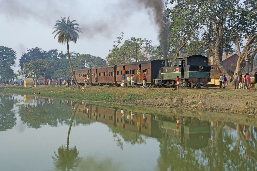 Dienstag ist Spiegeltag (Indien) aus rtechnischen Gründen schon heute vorzeitig veröffentlicht q