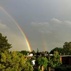 Dienstag ist Spiegeltag: Regenbogen mit Nebenbogen ...