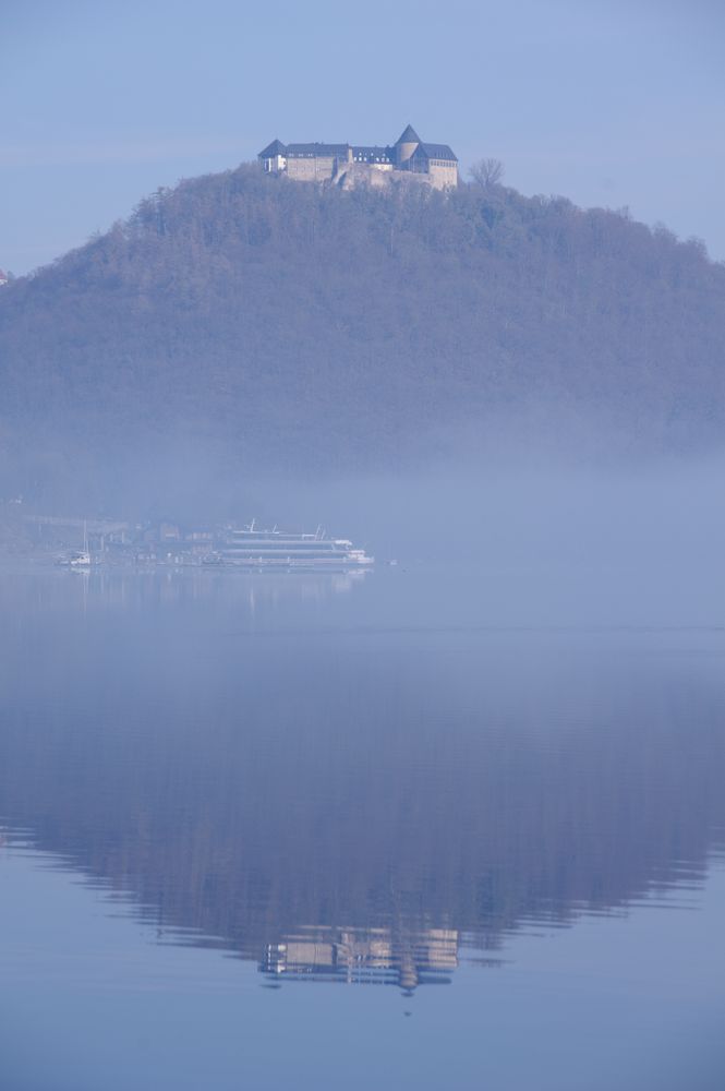 Dienstag ist Spiegeltag - Schloss Waldeck Edersee