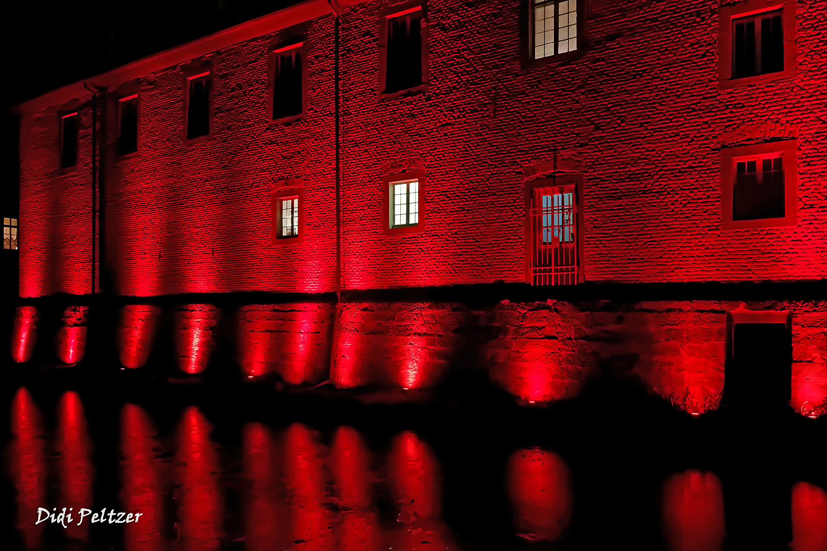 Dienstag ist Spiegeltag: Schloss-Weihnacht ...