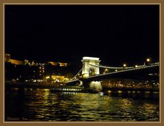 Dienstag ist Spiegeltag.....Budapest bei Nacht