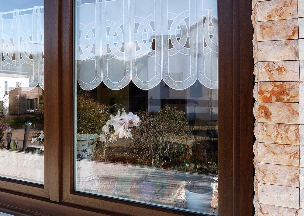 Dienstag -Spiegeltag.... Wohnzimmerfenster von außen