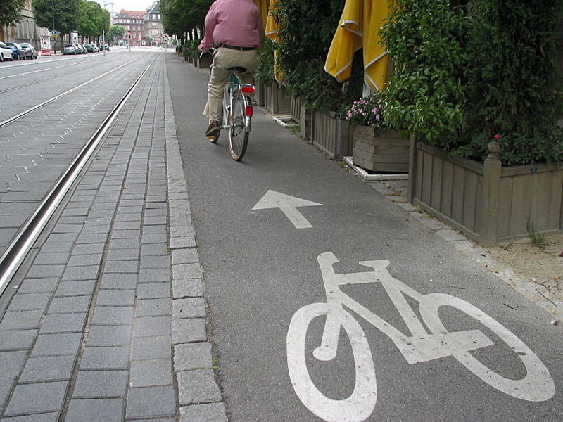 "Dies ist ein Fahrrad!" - « Ceci est une bicyclette ! »