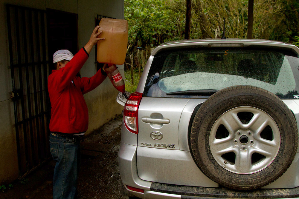 Dies Jahr gab es keine Tankstelle in Monteverde (Costa Rica)