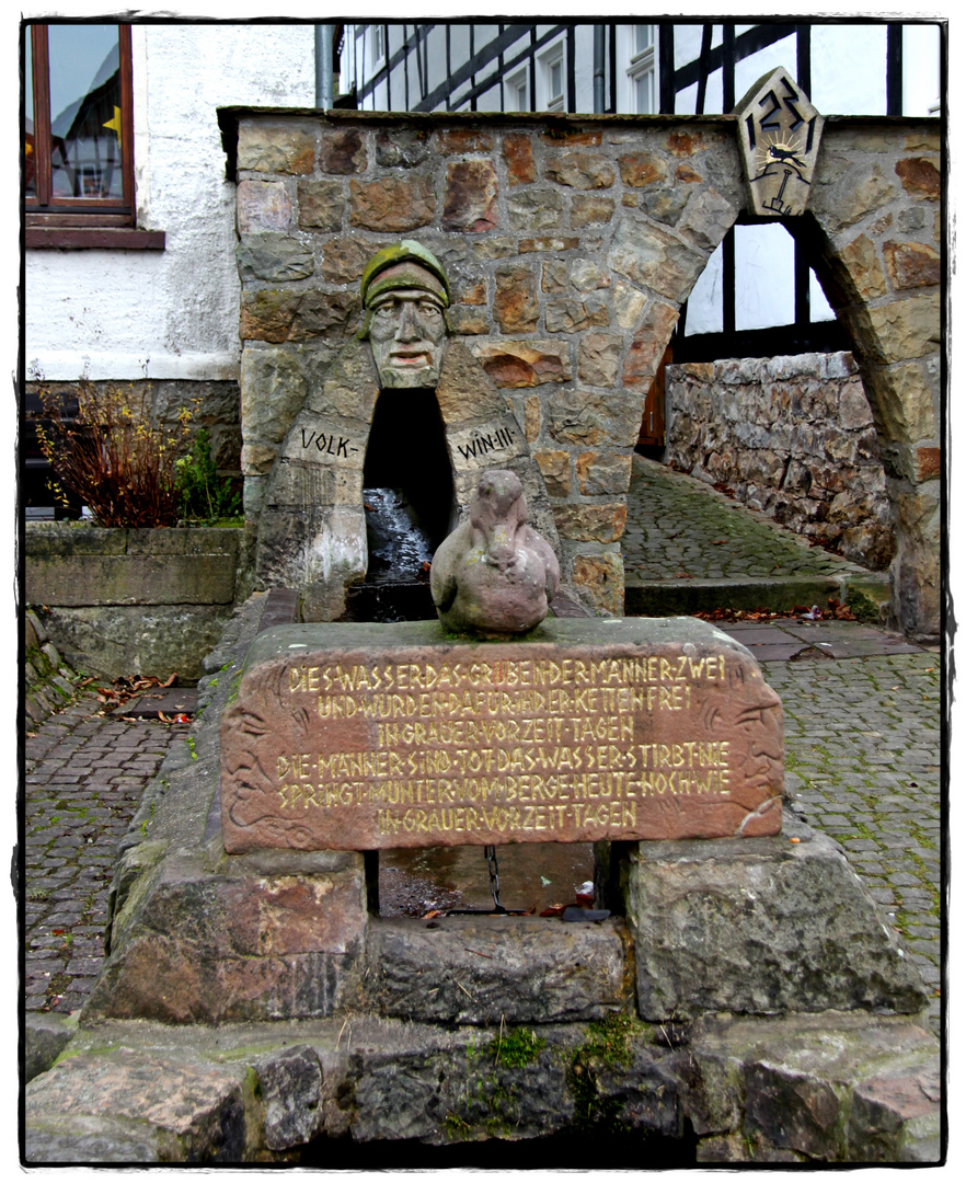 Dies Wasser das gruben der Männer zwei...