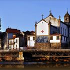 Diese Kirche am Ufer des Douro