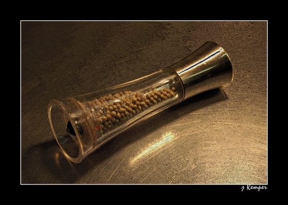 - diese Körner geben dem Essen richtig Pfeffer -