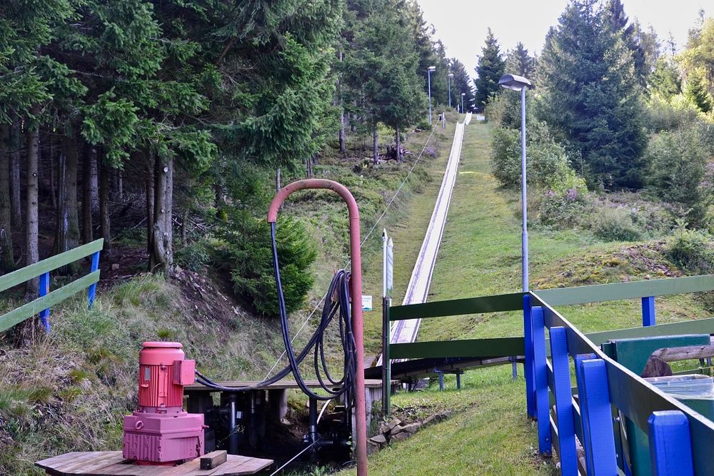 Diese Sommerrodelbahn in Altenberg…