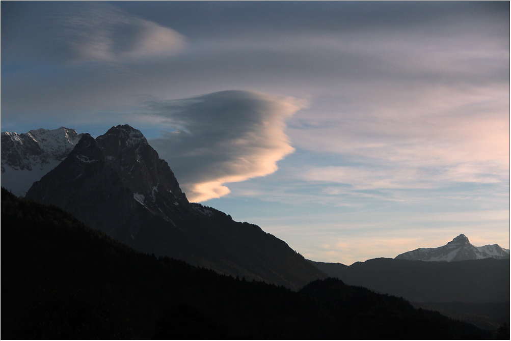 Diese vorwitzige Föhnwolke ...